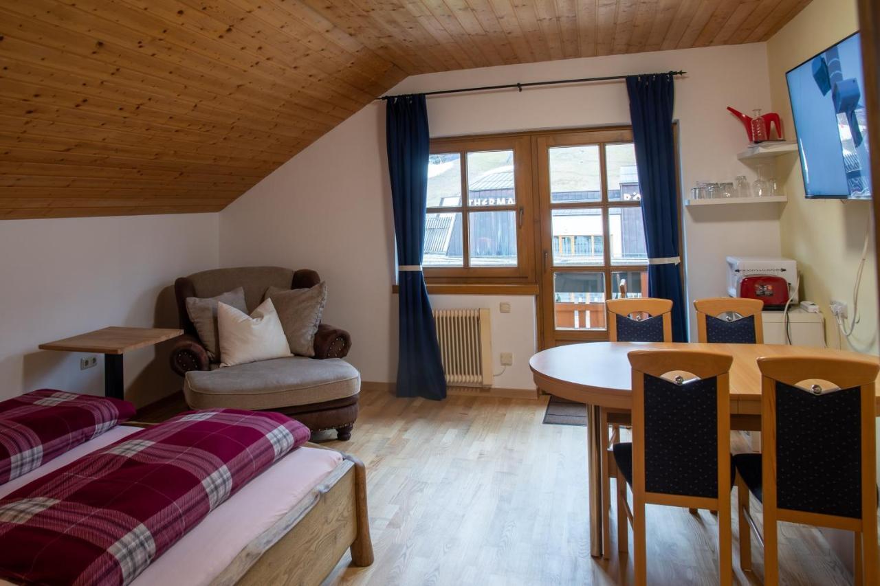 Haus Am Roemerbad Бад Кляйнкирххайм Экстерьер фото